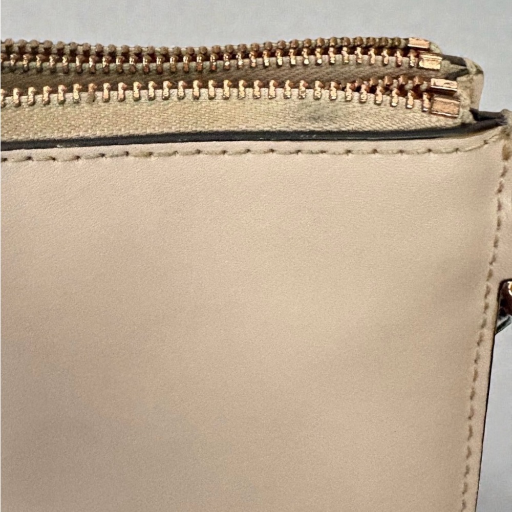 Michael Kors Adele Embellished Leather Smartphone Wallet - Picture 5 of 8